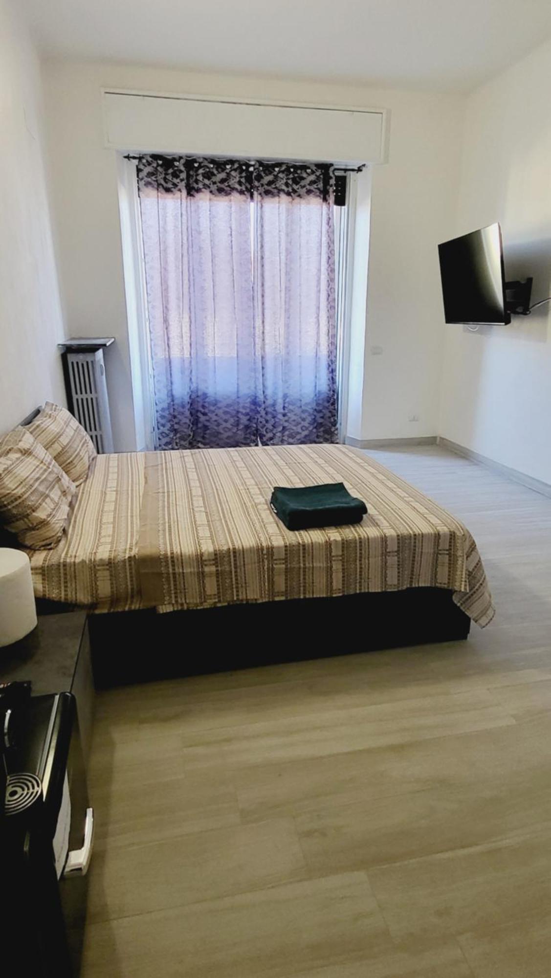 Casa Manzoni Apartment Новара Екстериор снимка