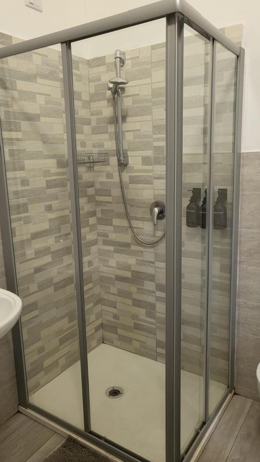 Casa Manzoni Apartment Новара Екстериор снимка