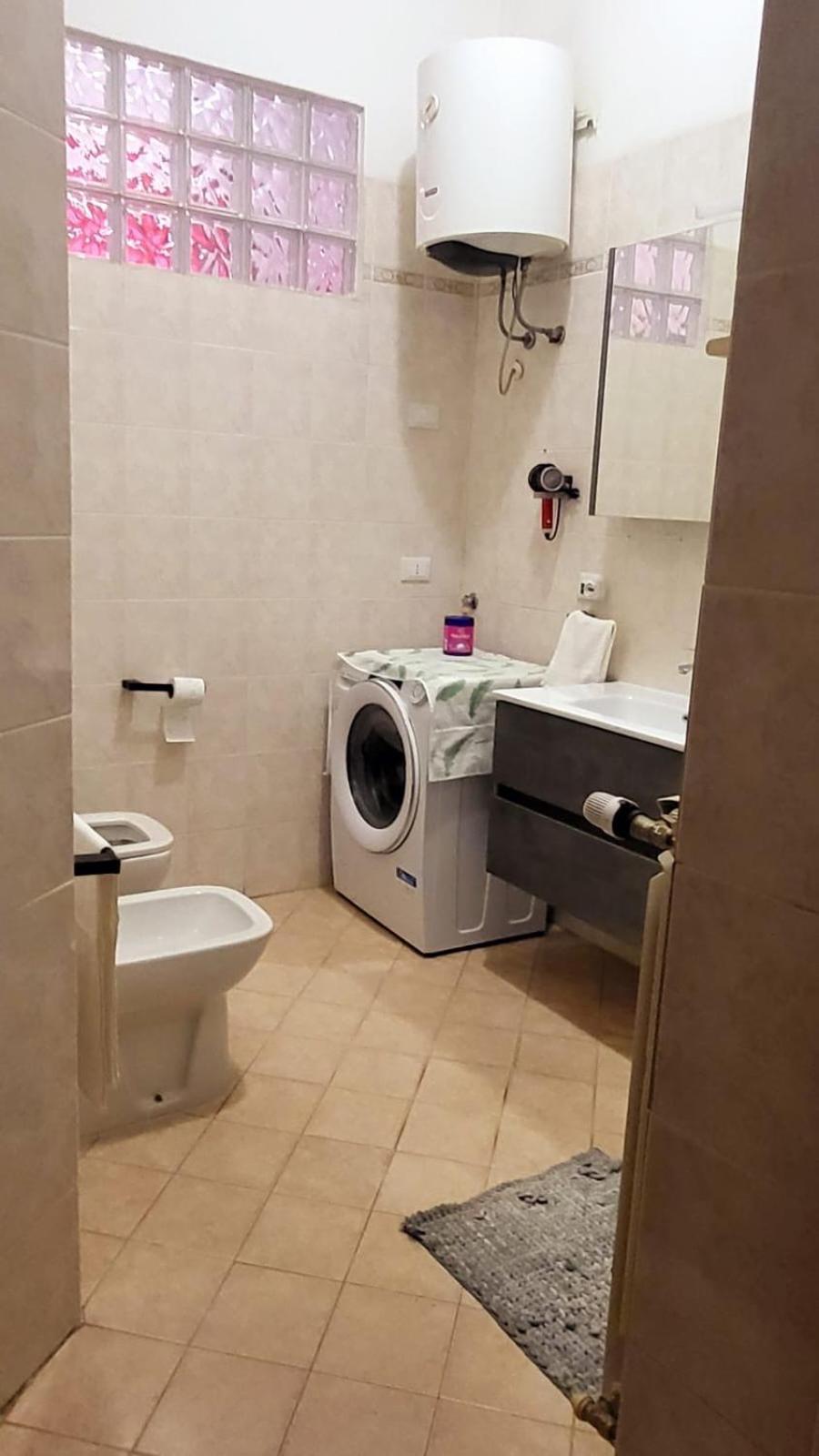 Casa Manzoni Apartment Новара Екстериор снимка