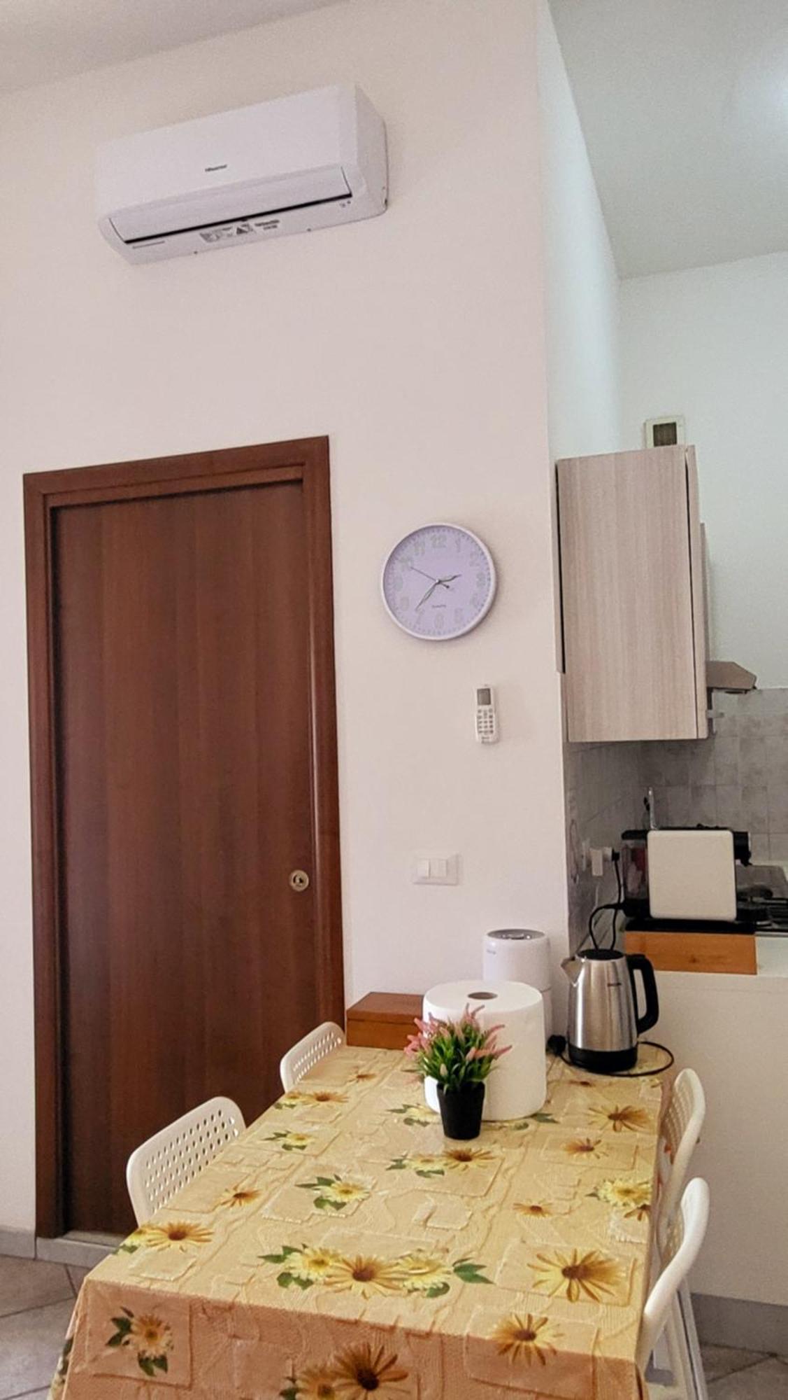 Casa Manzoni Apartment Новара Екстериор снимка