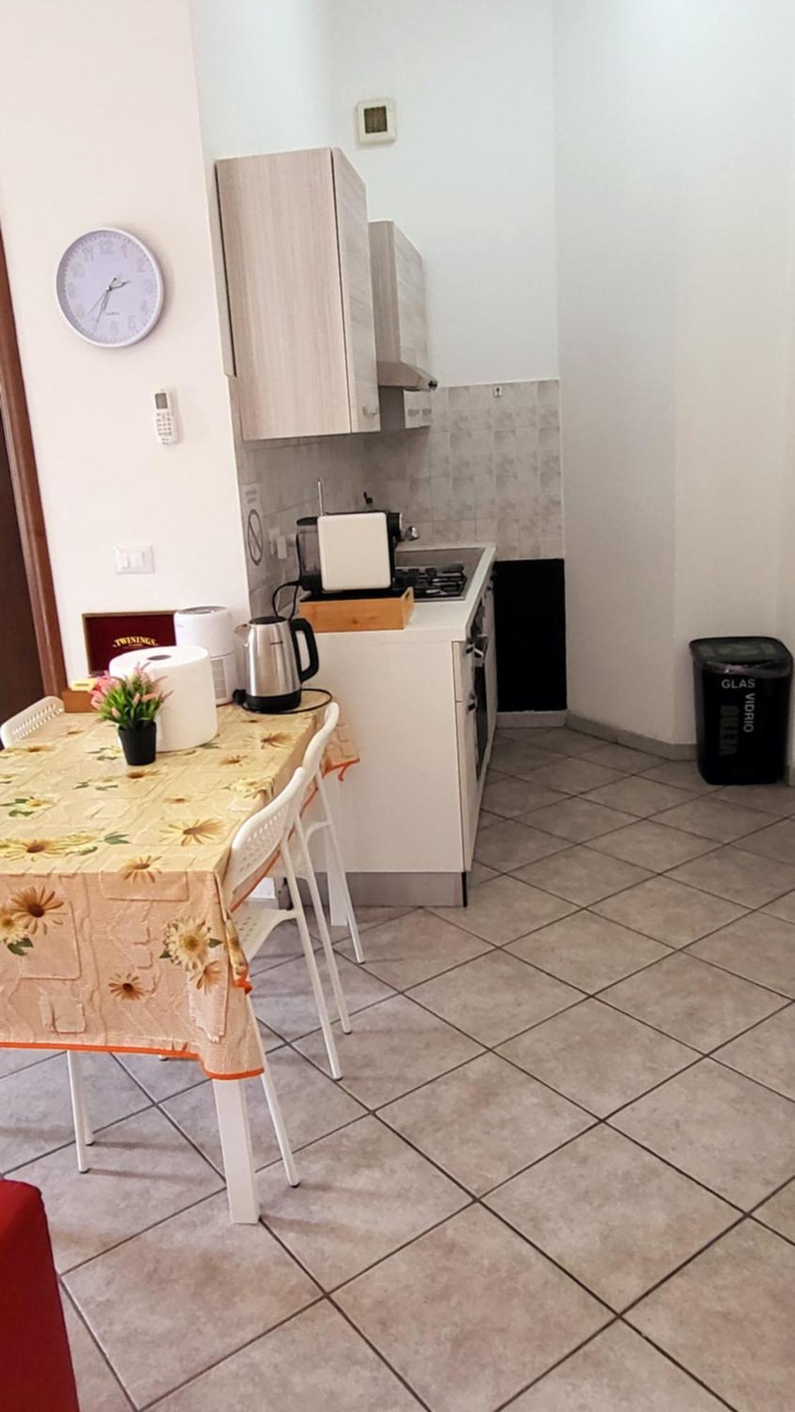 Casa Manzoni Apartment Новара Екстериор снимка